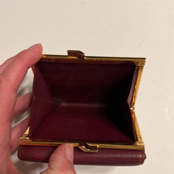 Cartier Kisslock Wallet - Picture 14 of 15